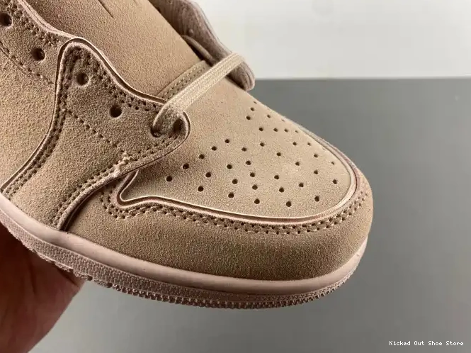 Kicked Out Shoe Store Retro Low Particle 1 NS Beige AO1935-204 Jordan 0617